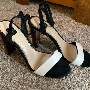 White House Black Market Tortoise shell heels